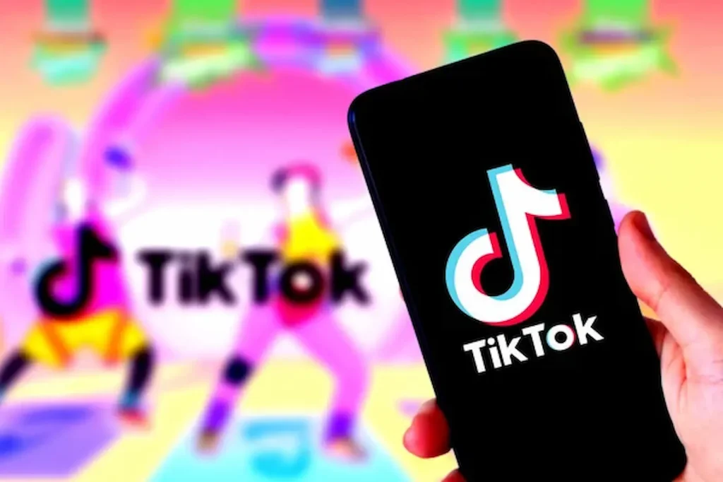 Creación de Contenido Multimedia: Imágenes y Vídeos para Marketing Digital CONECTAR CON LA GENERACIÓN Z EN EL TIKTOK